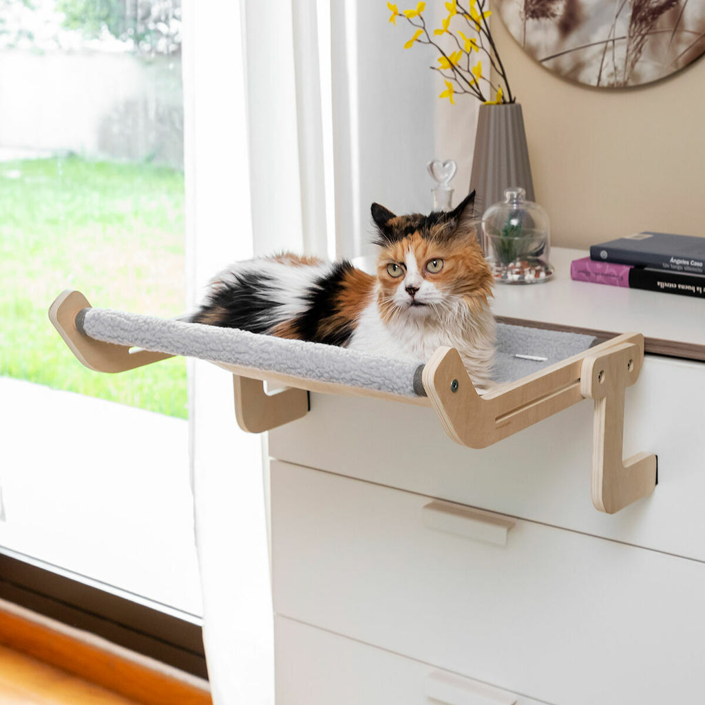 Hamac suspendu en bois pour chat